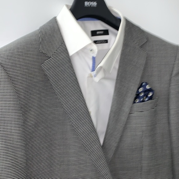 Hugo Boss Halsey2 size 42L US. 58% Wool, 32% Cotton. EUC - Picture 3 of 17